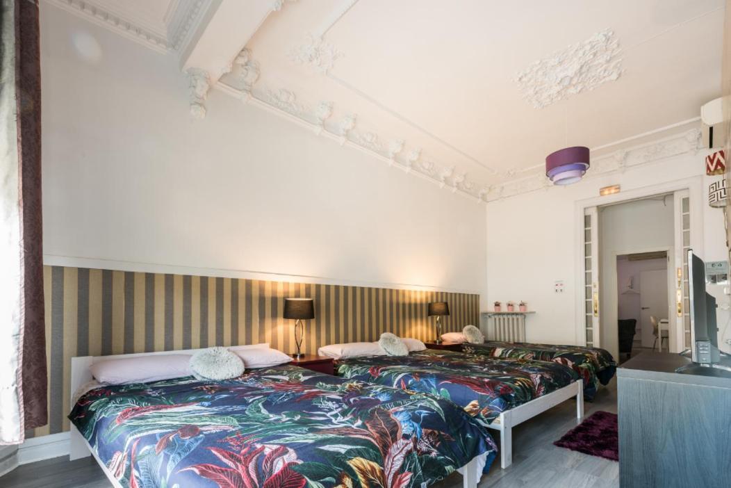 M&F 7 Rooms/7 Bathrooms Over Gran Via 马德里 外观 照片