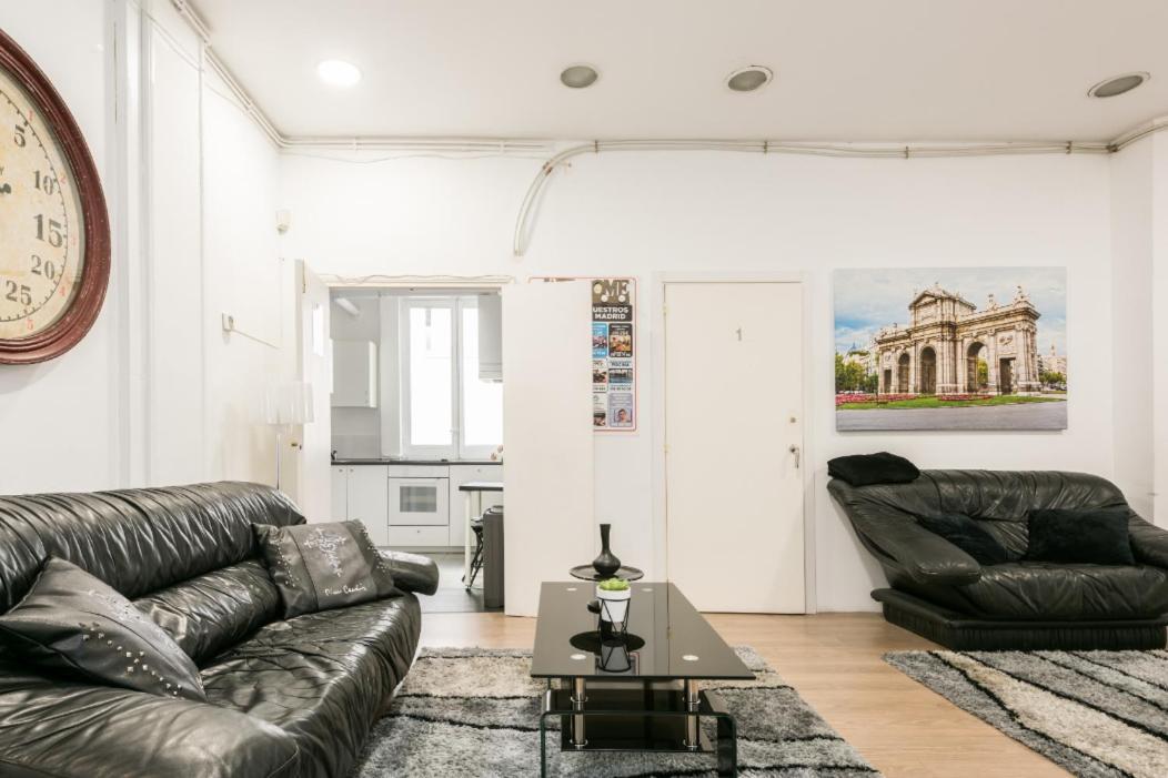 M&F 7 Rooms/7 Bathrooms Over Gran Via 马德里 外观 照片