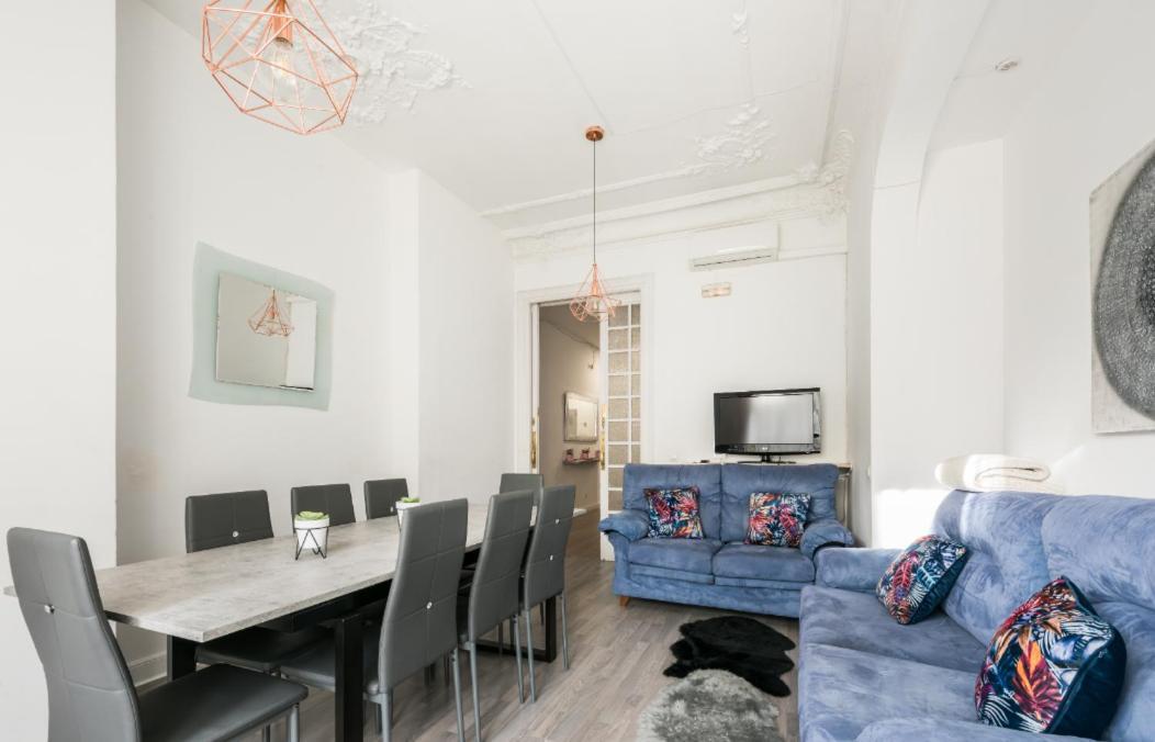 M&F 7 Rooms/7 Bathrooms Over Gran Via 马德里 外观 照片