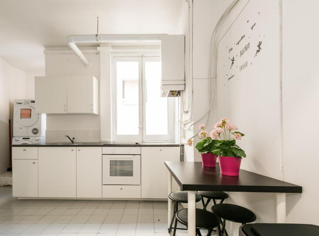 M&F 7 Rooms/7 Bathrooms Over Gran Via 马德里 外观 照片