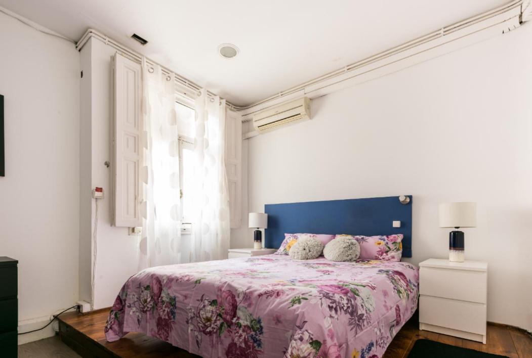 M&F 7 Rooms/7 Bathrooms Over Gran Via 马德里 外观 照片